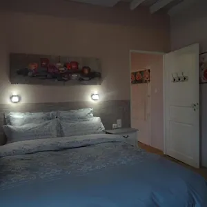Couette-café Chambre 4 Personnes, Montain (Tarn-et-Garonne)
